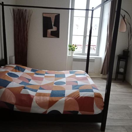 Pounette, Appartement T3 Centre / Thermes Luxeuil Экстерьер фото