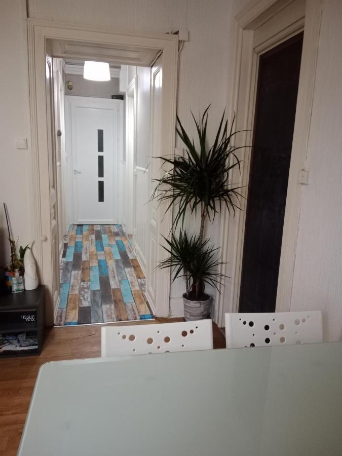 Pounette, Appartement T3 Centre / Thermes Luxeuil Экстерьер фото