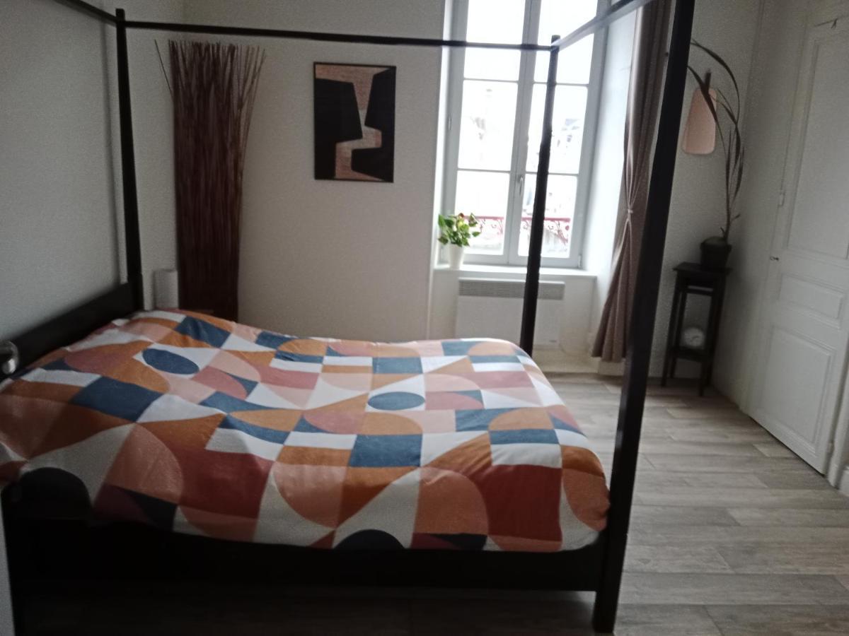 Pounette, Appartement T3 Centre / Thermes Luxeuil Экстерьер фото
